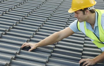 screened Ysbyty Ifan roofing companies